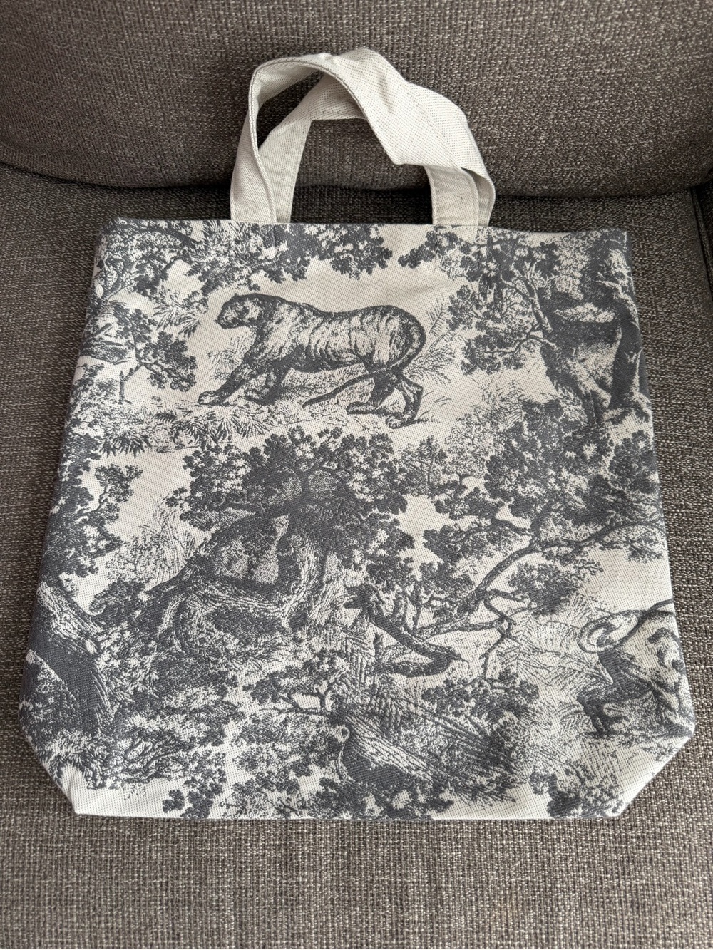Christian Dior Grey Embroidered Logo Tote Shopping Bag - Picture 3 of 5